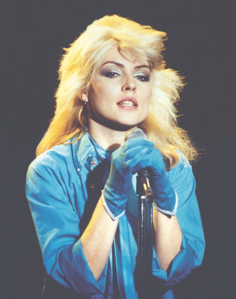 London, mars 1978. Blondie spelar in en musikvideo i Iselworth Studios.