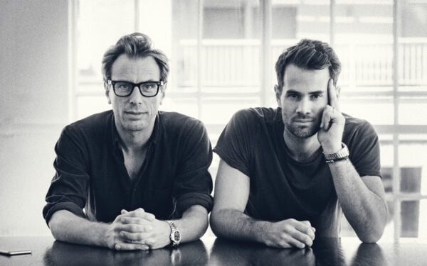 ICON följde de två medieskygga entreprenörerna Erik Torstensson och Jens Grede under sommaren 2015.