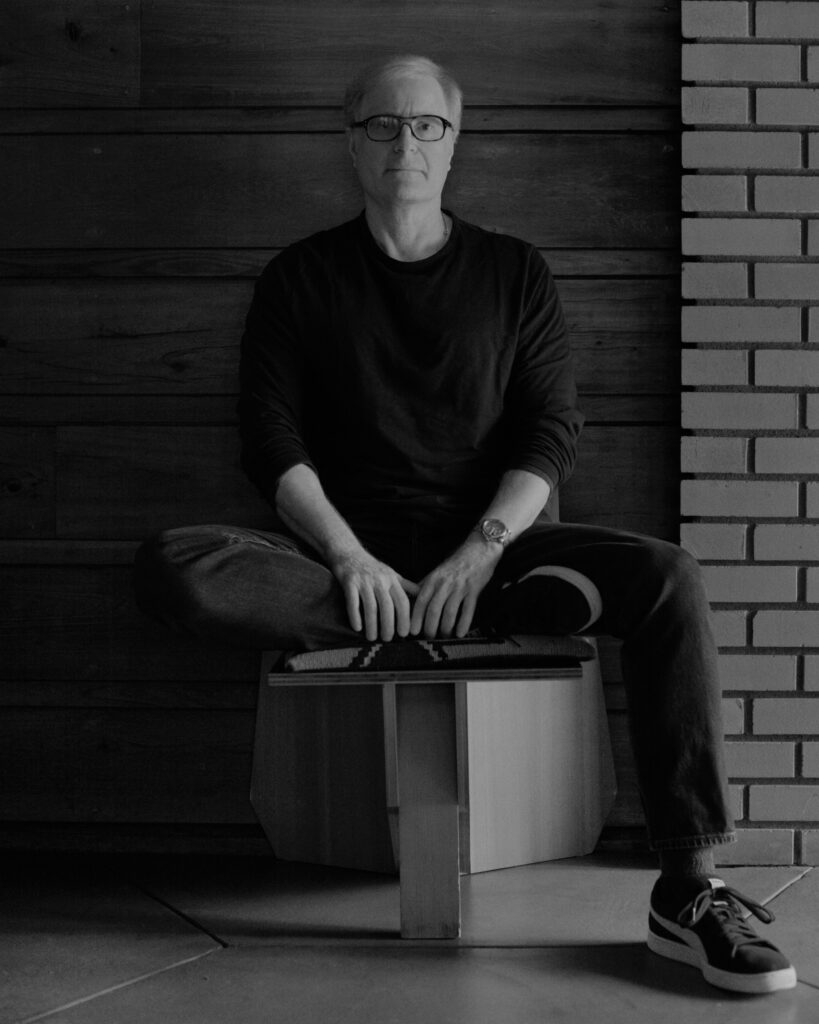 Todd Levins fotografiska minne gör att han kan bära med sig känslan av ett konstverk från ett museum i sitt huvud, utan att behöva återbesöka museet för att återse det.